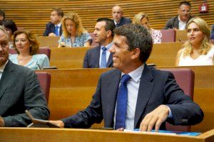 Mazón pone en valor su pacto con Vox, el acuerdo con Compromís por la pluralidad y el traspaso de inversiones con el PSOE