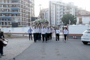 La Verge del Carme viu el seu tradicional trasllat en el Port de Borriana