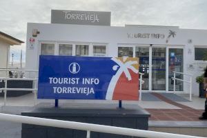 Turisme refuerza el servicio Tourist Info este verano con más de 35 oficinas y puntos de atención adicionales