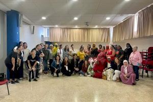 Paterna renueva el convenio con Cáritas para luchar contra la exclusión social en el barrio de La Coma