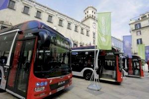 El desdoble de la línea de autobús 7/7P a las áreas industriales permite aumentar en un 41% los usuarios