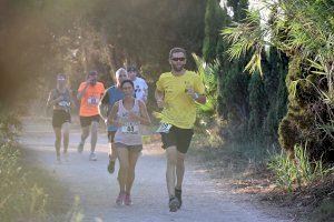 Centenars de corredors tornen a recórrer la Volta al Clot de Borriana