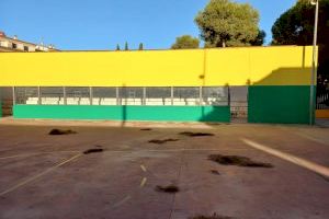 El PSPV denuncia la eliminación de un mural por la igualdad en el colegio La Mediterrània de Oropesa por decisión de Vox