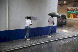 La Aemet aumenta la alerta por las tormentas de este viernes en la Comunitat Valenciana