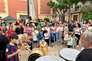 “Fem festa” llena la plaza de música y diversión