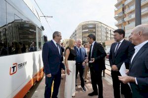 Toni Pérez asiste al 20 aniversario del TRAM de Alicante