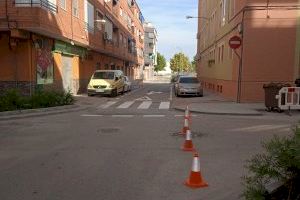 La calle Miguel Hernández de Villena tendrá sentido único ascendente a partir de mañana