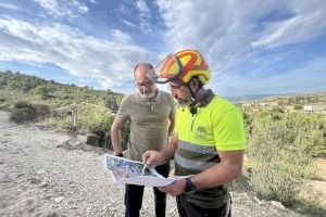 Medio Ambiente actúa en el perímetro norte y este de Loma Badá para prevenir incendios y proteger las viviendas de la zona