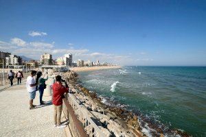 Los turistas franceses se disparan en la Comunitat Valenciana esta temporada