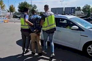 Cae una red criminal que operaba en Alicante y que cedía la identidad de extranjeros a terceros para conseguir trabajo