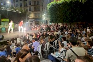 ‘Retorn a la Ciutat’ converteix Castelló en focus palpitant d'aplaudiments, riures i diversió