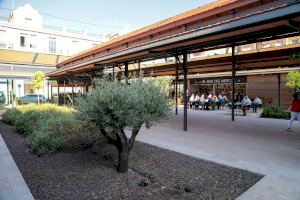 El Mercat del Grau obri després d'anys de retards i serà el primer en estar obert a les tardes