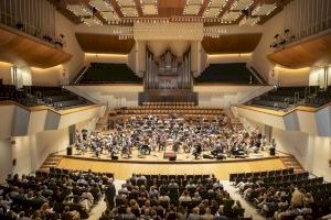 El Palau de la Música torna  a sonar este dijous després  de quatre anys del tancament  de les seues sales