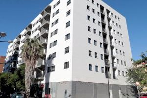 L'Ajuntament exercirà el tanteig i retracte solament per a l'adquisició d'edificis de 10 habitatges o més