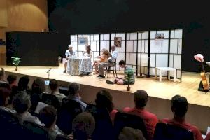 Teatro para concienciar sobre el cáncer de mama en Benidorm