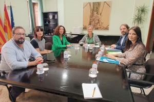 La delegada del Consell en Castellón se reúne con representantes de la Unión de Mutuas