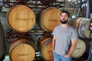 Canet Lo Roig rescata la ‘festa del vi novell’ gracias a la bodega L’Estanquer