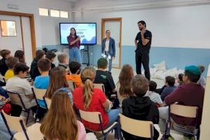 El Ayuntamiento inicia en los colegios un programa para identificar y prevenir el acoso escolar que se extenderá a docentes y familias