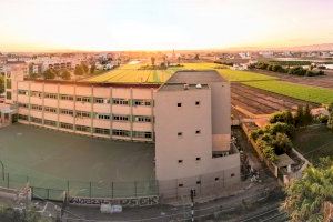 Un colegio valenciano, escenario del videoclip de una canción candidata a los Goya