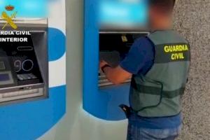 Una joven despluma a una enferma de Alzhéimer y le quita todos sus ahorros en Valencia