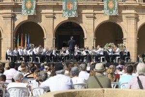 La Plaza Mayor de Castellón se llena de villancicos en uno de los conciertos más esperados de la Navidad