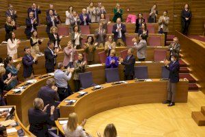 PP y Vox aprueban sus primeros presupuestos en la Generalitat