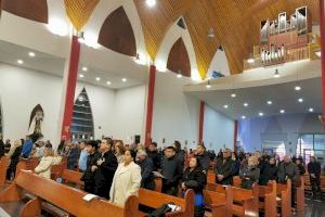 Torrevieja se vuelca con la Navidad: la Iglesia del Sagrado Corazón se llena con la misa del gallo