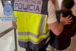 Detenido en Alicante un hombre especializado en robar a ancianos con un violento tirón