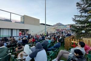 La magia y el humor llenaron la plaza del Sol de público joven la tarde de ayer