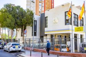 La Policía Local de Benidorm detiene a dos sospechosos de casi medio centenar de robos en coches en el Rincón de Loix