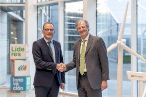 Iberdrola y Banco Mundial amplían su alianza con un préstamo verde de 300 millones para proyectos renovables en países emergentes