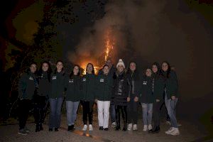 Barrachina reafirma su apuesta por preservar la cultura y las tradiciones como las fiestas de Sant Antoni que se celebran en la provincia