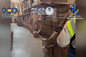 Descubren una fábrica de zapatillas falsificadas en Elche