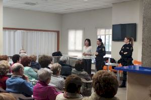 Orihuela organiza una charla informativa en materia de seguridad para las personas mayores