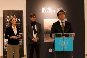 La Diputación presenta una exposición que recorre la historia de Alicante con imágenes inéditas de René Bardin