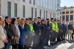 El homenaje que ha rendido Benidorm a los dos guardias civiles asesinados en acto de servicio en Barbate