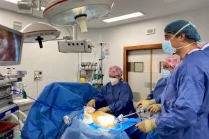 Un procedimiento endoscópico permite reparar de manera ambulatoria las diástasis de rectos sin dejar apenas cicatrices