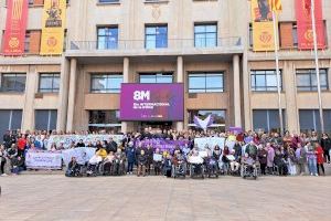 Vila-real conmemora el 8M con una reivindicación por la igualdad en alianza con los colectivos de la ciudad