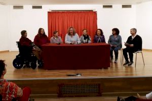 La mesa redonda ‘Mujeres y asociacionismo’ pone el broche a los actos del 8M en Benidorm