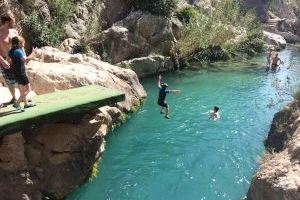 Las Fuentes del Algar de Callosa d'En Sarrià se preparan para recibir miles de turistas esta Semana Santa