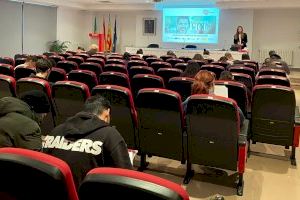 La Cámara de Comercio  de Castellón lanza un curso para jóvenes de “Experto en el entorno empresarial”