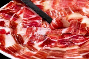 Suspendemos en conocimiento sobre jamón ibérico: la mayoría ni siquiera sabe diferenciarlo del jamón serrano