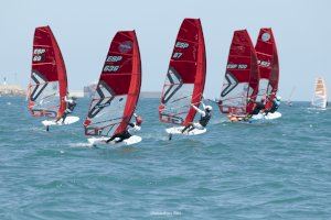 La Federació de Vela de la Comunitat Valenciana corona a los campeones autonómicos 2024 de Windsurf, ILCA 4 e ILCA 7