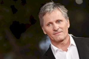 Conoce en persona a Viggo Mortensen: visita sorpresa del actor y director en Valencia