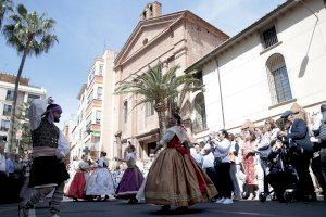 Borriana vibra amb la seua primera Dansà a la Mare de Déu