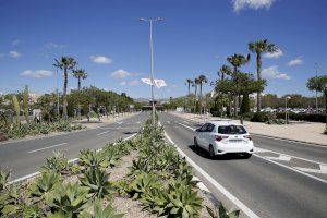 La UA hace un estudio del tráfico para diseñar una rotonda en el acceso desde la autovía