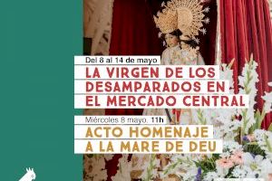 El Mercat Central ret homenatge a la Verge dels Desemparats