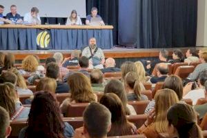 Arranca en Vila-real la “Batalla por la ciencia” con las peñas y Conquistando Escalones