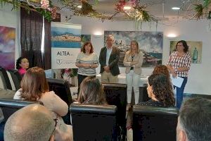 El Ayuntamiento de Altea hace entrega de los reconocimientos SICTED conseguidos por firmas alteanas