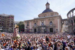 À Punt lleva el fervor del Traslado de la Geperudeta a toda la Comunidad Valenciana